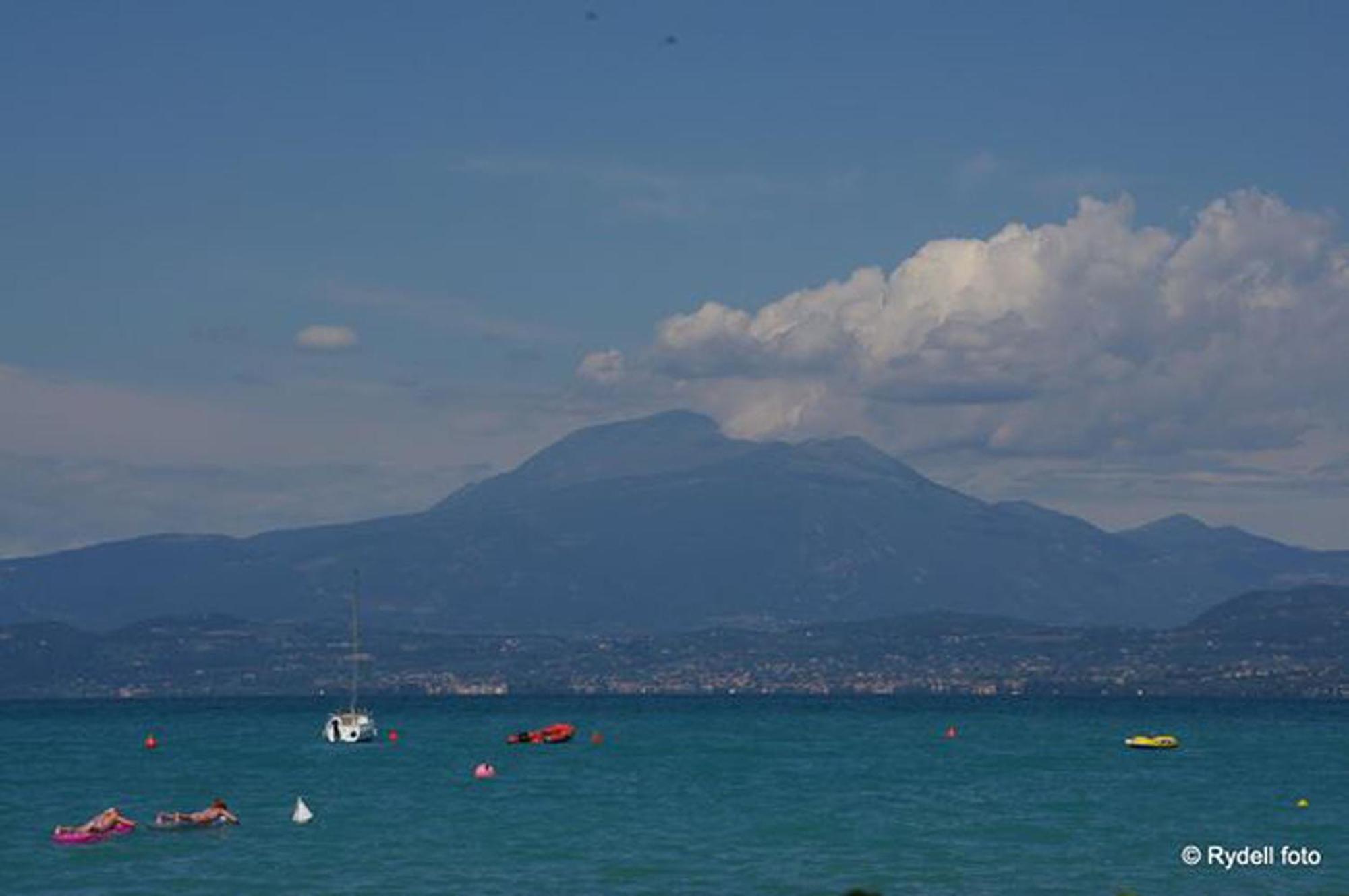 Camping Wien Peschiera del Garda Exterior foto